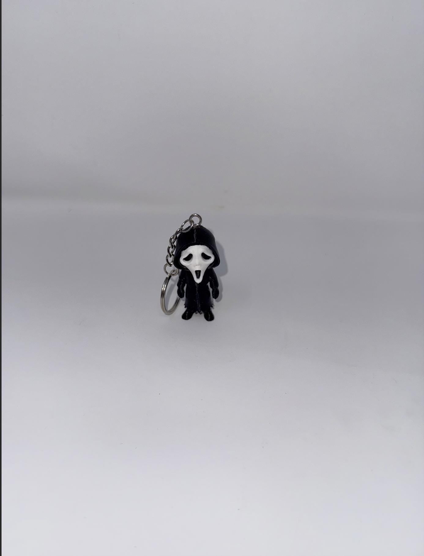 Ghostface Keychain: 3D Printed Horror Accessory