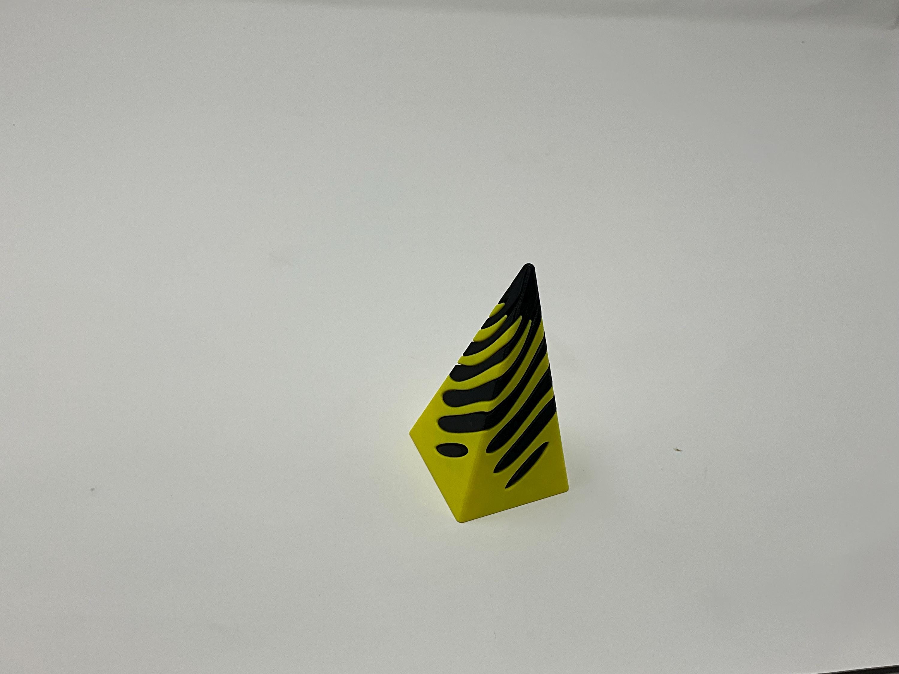 Impossible Pyramid Fidget Toy